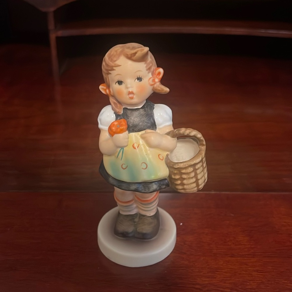 Goebel Hummel “Sister”